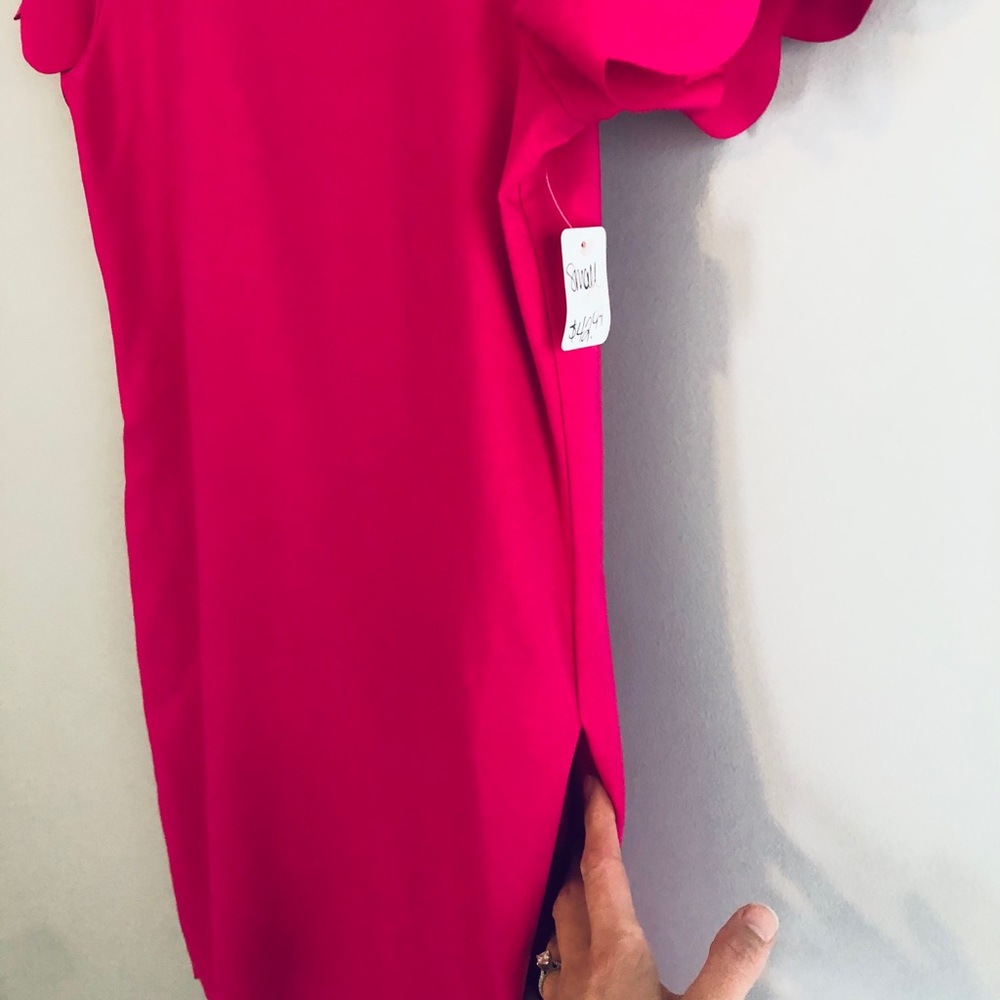 Scalloped dress w/ Pockets Size Sm - First Love - Picture 4 of 4